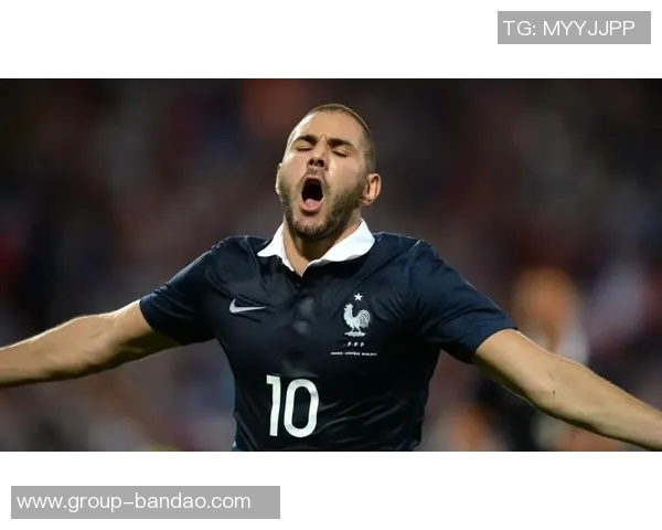 罗德里戈梅开二度助巴西5-0大胜韩国荣膺全场最佳球员