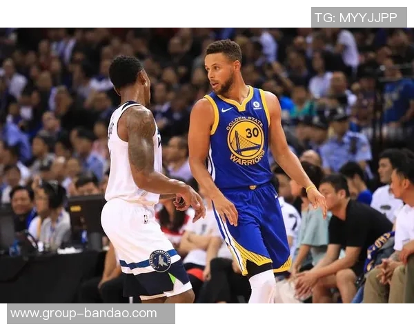 勇士战胜对手库里27分5助攻荣膺最佳球员称号