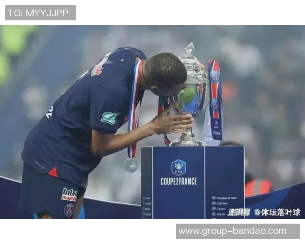 今日趣图：巴黎夺冠喜悦中姆总追讨欠薪而皇马却一无所获